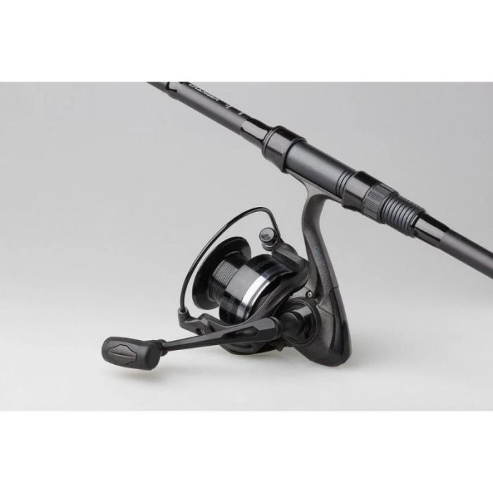 Combo DAM Charger Carp, Lanseta 3.66m, 3.25lbs, 2buc + Mulineta 6000 FD 4
