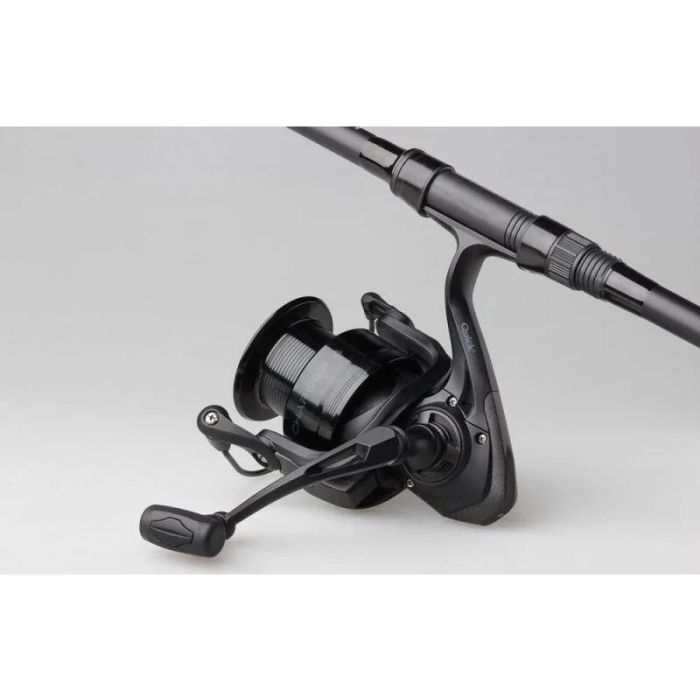 Combo DAM Charger Carp, Lanseta 3.96m, 3.50lbs, 2buc + Mulineta 8000 FD 2