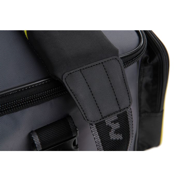 Geanta pentru Momeala Matrix Ethos® Tackle and Bait Bag, 50x33x30cm