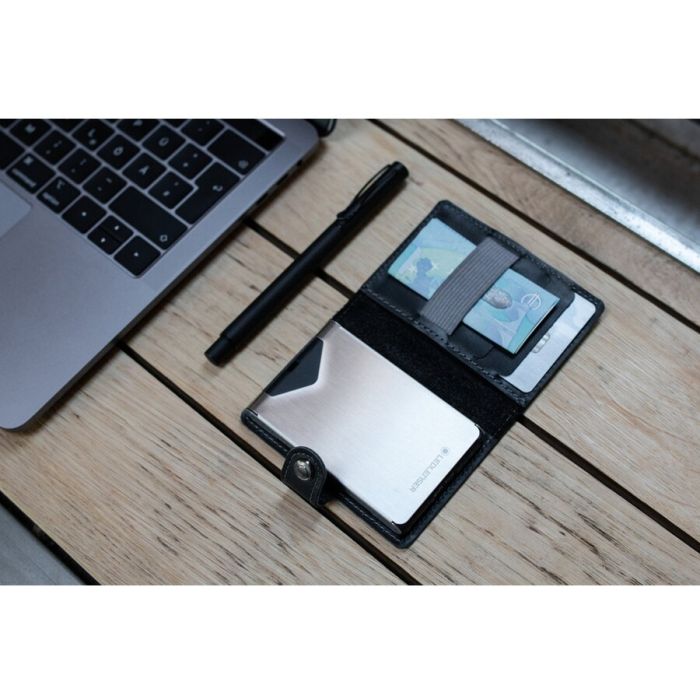 Portofel cu Lanterna Led Lenser, Black, 120cm, Acumulator + USB