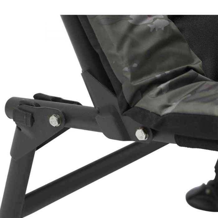 Scaun DAM Madcat Camofish Chair, 56x75x91cm