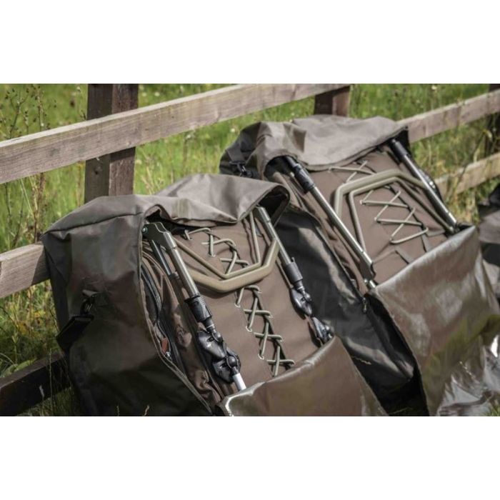 Husa Pat Avid Carp Stormshield Bedchair Bag, Standard, 95x83x30cm